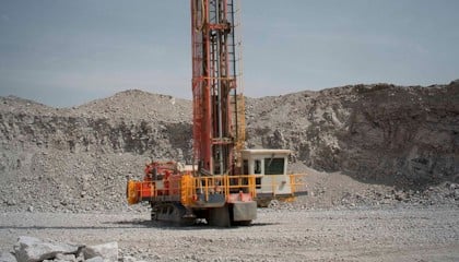 Sandvik DR412i Pedestal drill rig