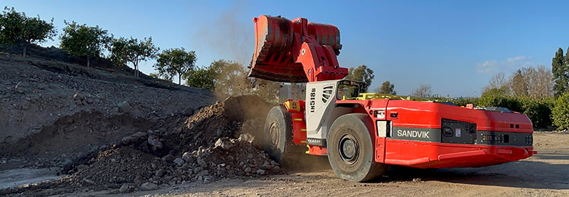 Sandvik LH518B - Image 2-800px.jpg