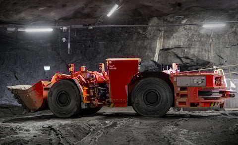 Toro™ LH514iE Electric loader