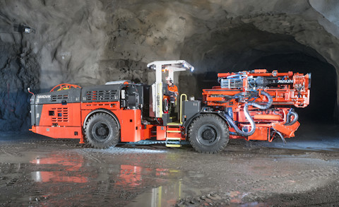 DU412i Articulated in-the-hole production drill rigs