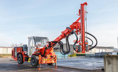 DS311 Rock support drill rig